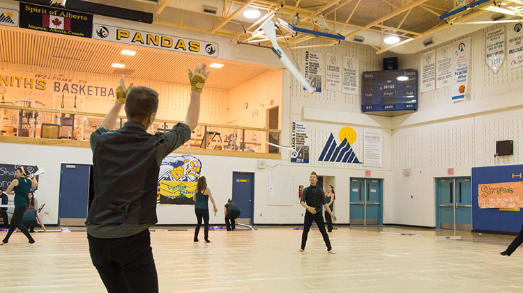 rifle toss